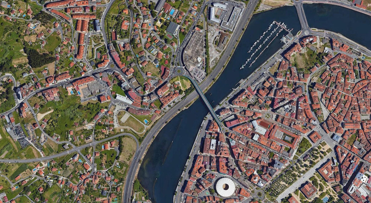 Canle de acceso porto Pontevedra