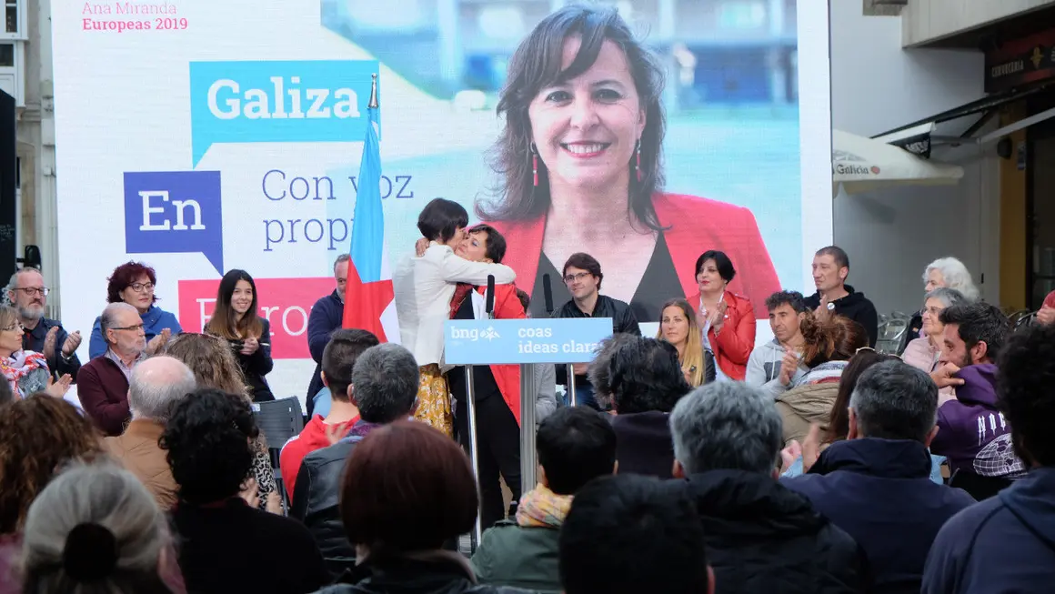 Ana Pont&oacute;n e Ana Miranda