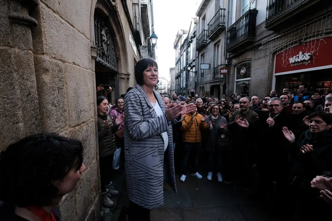 Presentaci&oacute;n da candidatura &aacute; presidencia da Xunta 40