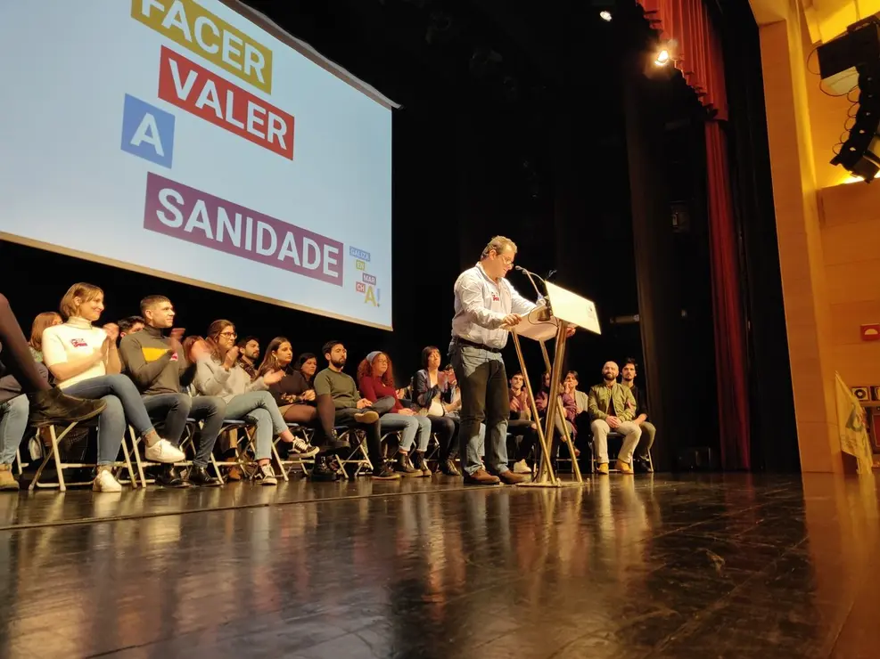 Presentaci&oacute;n da candidatura &aacute; presidencia da Xunta 23