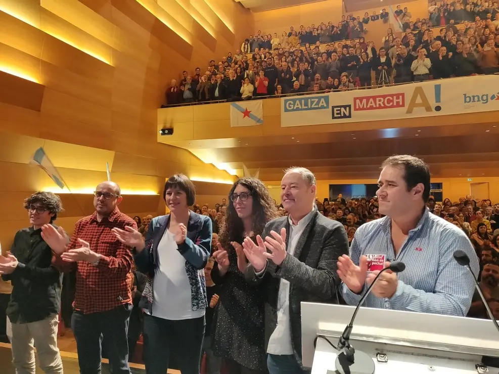 Presentaci&oacute;n da candidatura &aacute; presidencia da Xunta 10