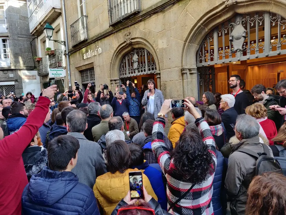 Presentaci&oacute;n da candidatura &aacute; presidencia da Xunta 2