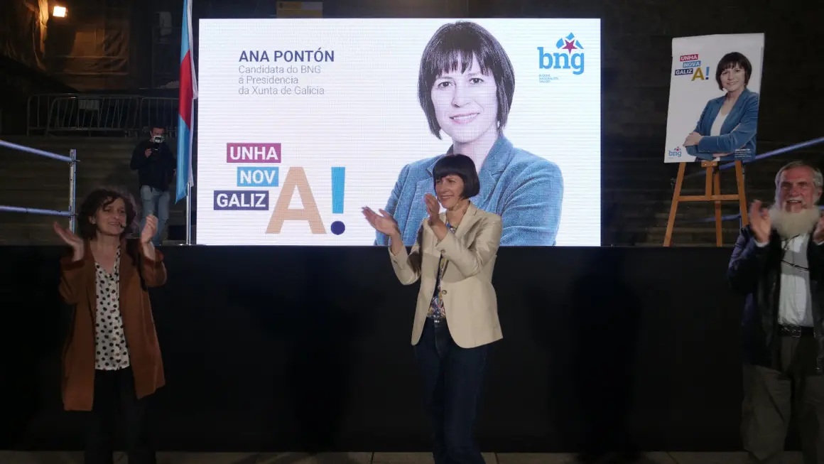 Apertura en Compostela
