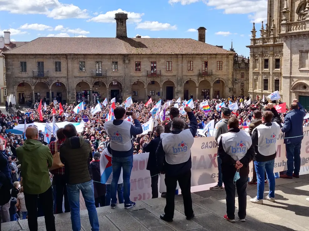 Manifestaci&oacute;n contra a suba dos prezos e o empobrecemento social