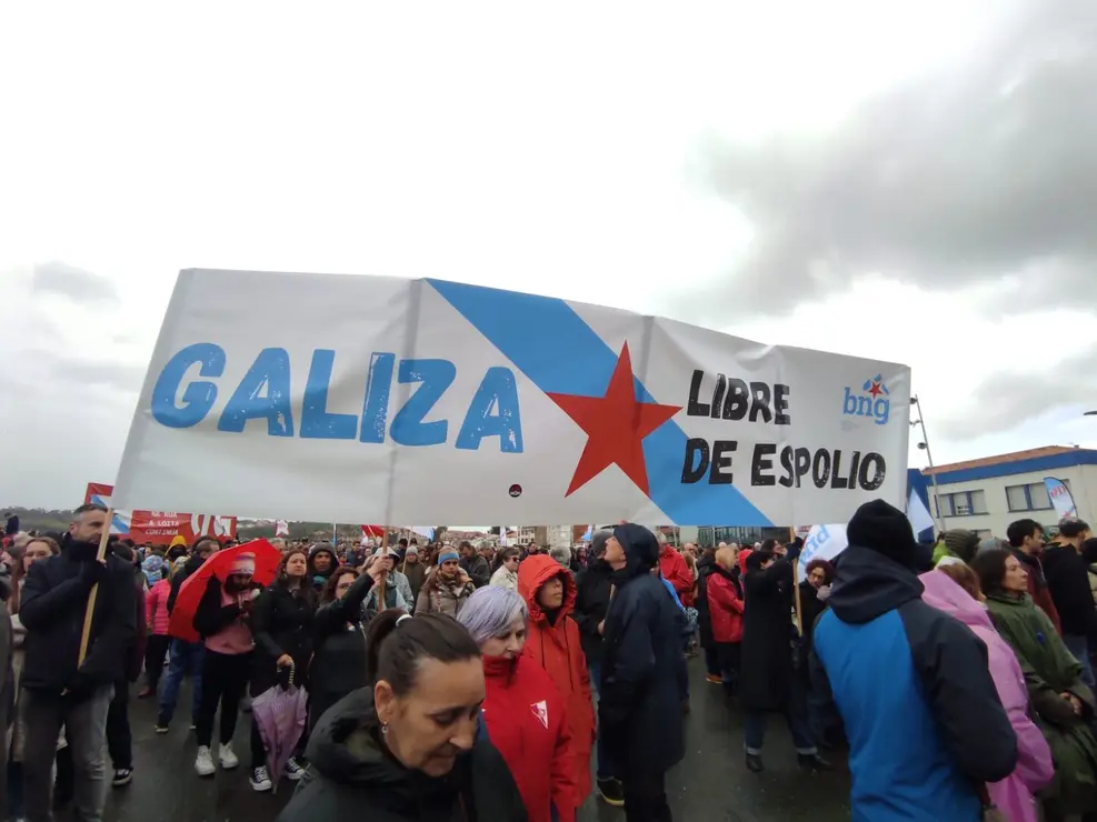 Manifestaci&oacute;n contra Altri na Pobra do Carami&ntilde;al - 3