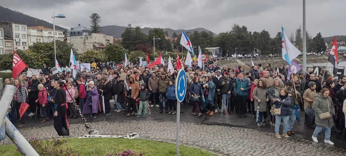 Manifestaci&oacute;n contra Altri na Pobra do Carami&ntilde;al - 6