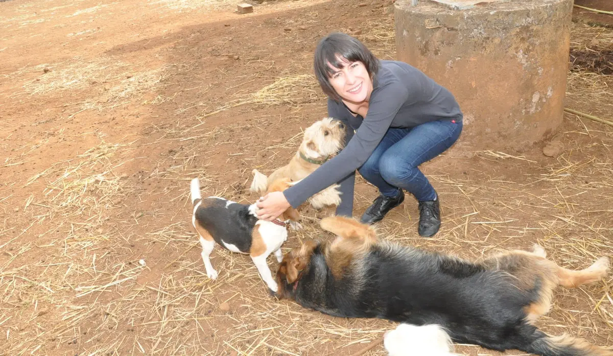 Ana Pont&oacute;n no centro Vacaloura