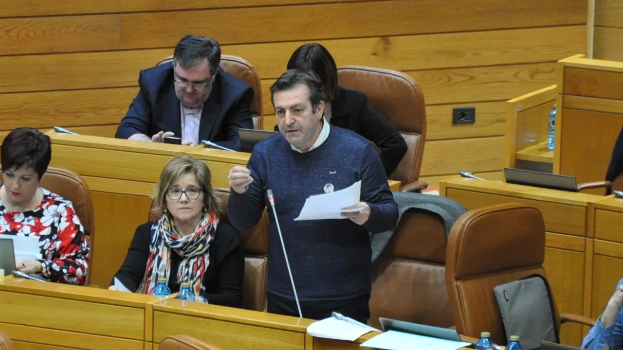 Lu&iacute;s Bar&aacute;