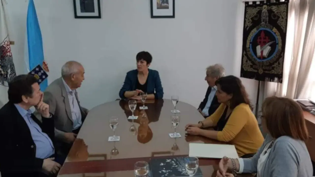 Encontro no Colexio Apostol