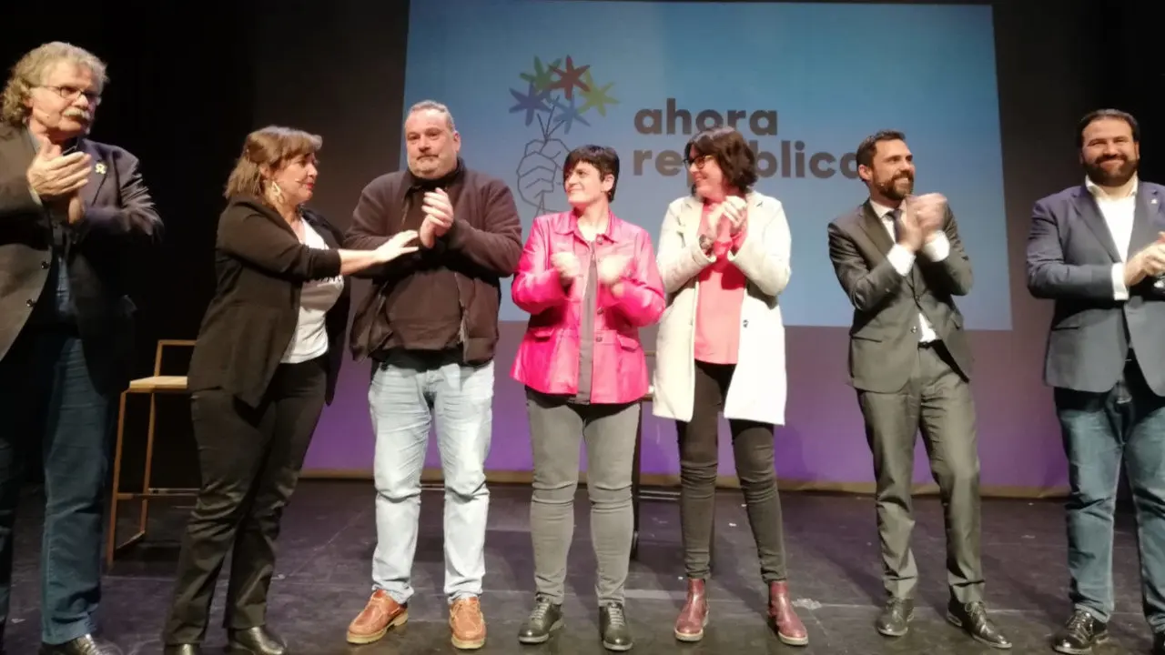 Agora Rep&uacute;blicas