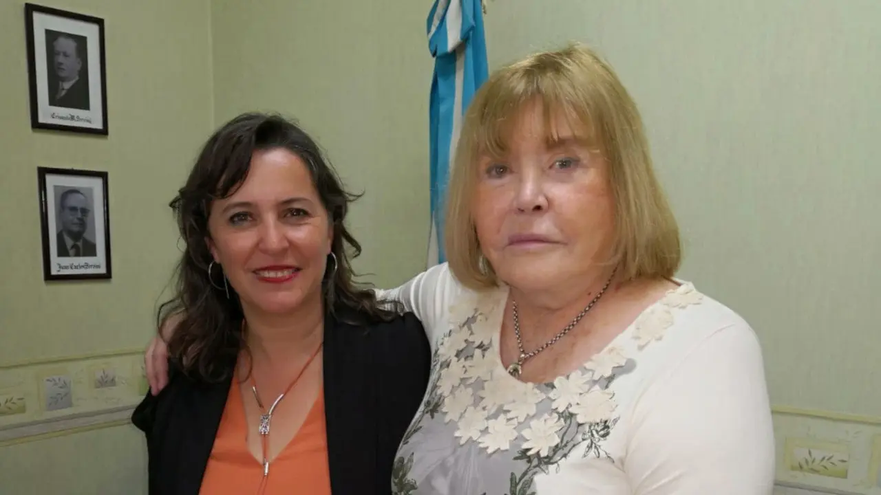 Ana Miranda e Mar&iacute;a Servini