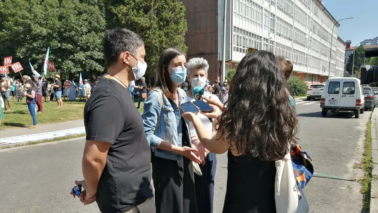 Manu Lourenzo, Olalla Rodil e Mercedes Queixas