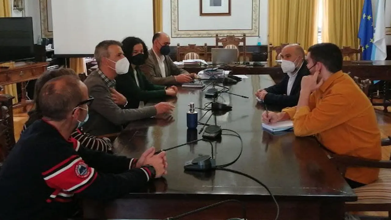 Reuni&oacute;n Ribadeo