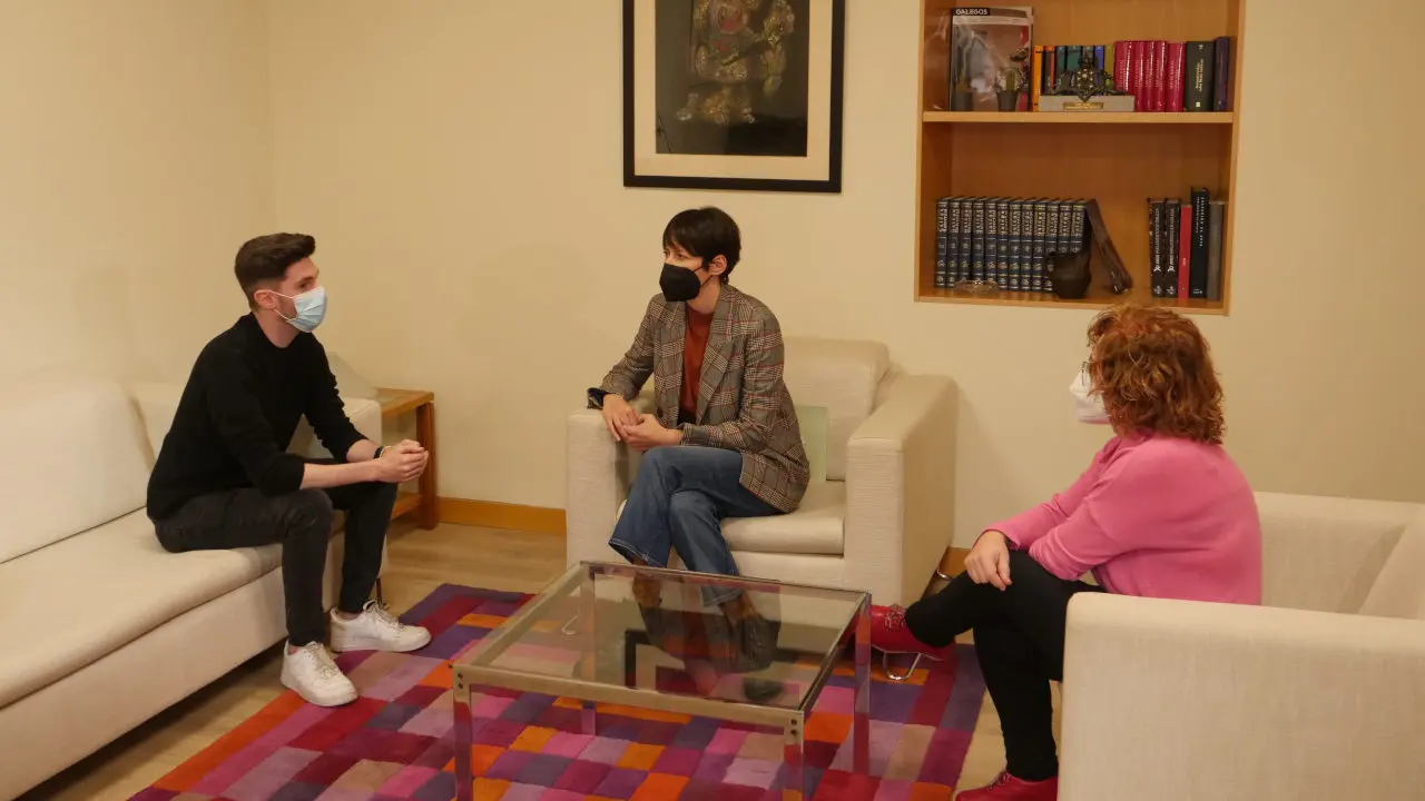 Manuel Iglesias, Ana Pont&oacute;n e Montse Prado