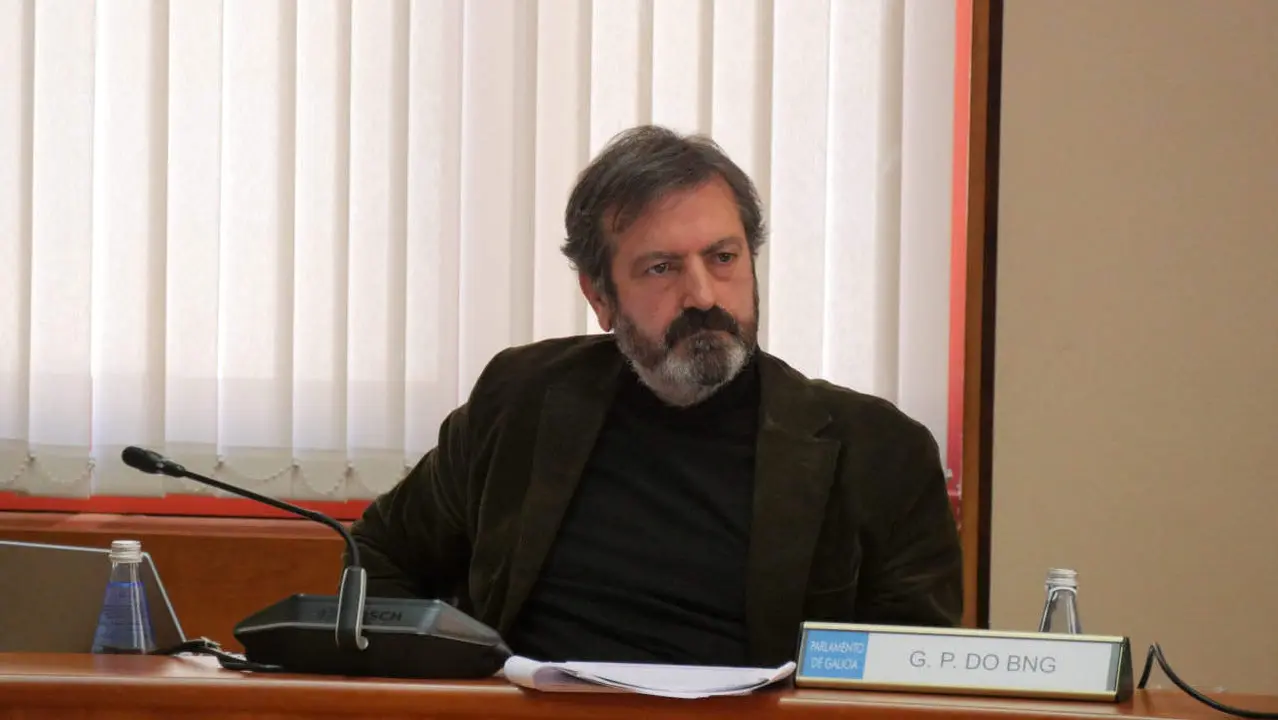 Lu&iacute;s Bar&aacute;