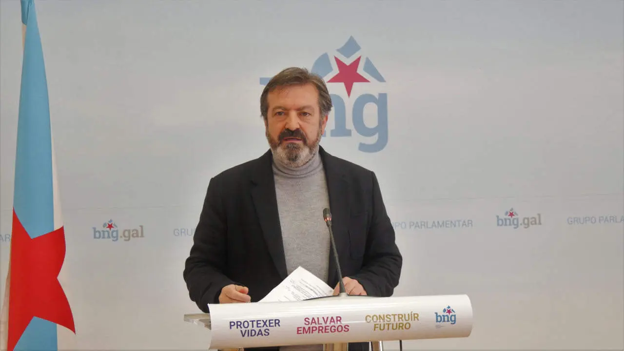 Lu&iacute;s Bar&aacute;