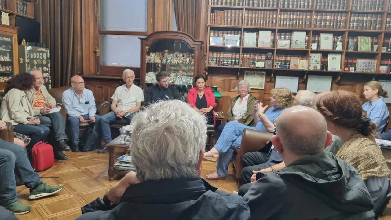 reuni&oacute;n Arxentina MServini