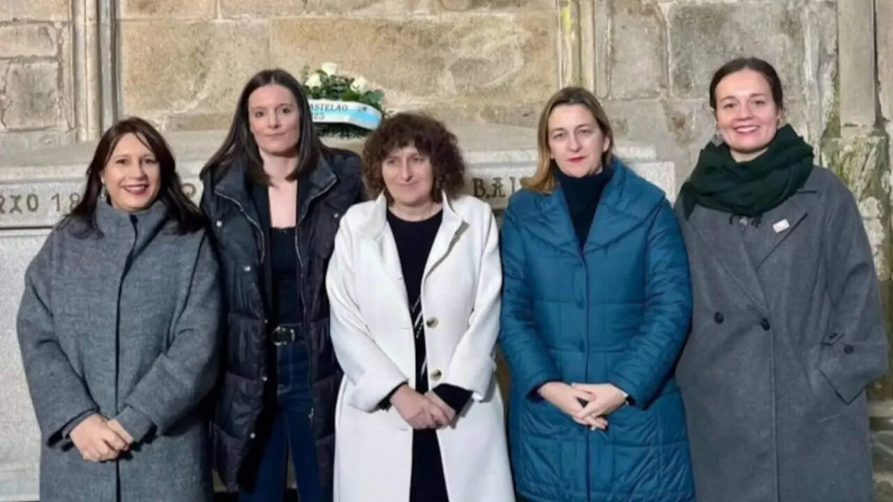 Representaci&oacute;n BNG no acto da Fundaci&oacute;n Castelao