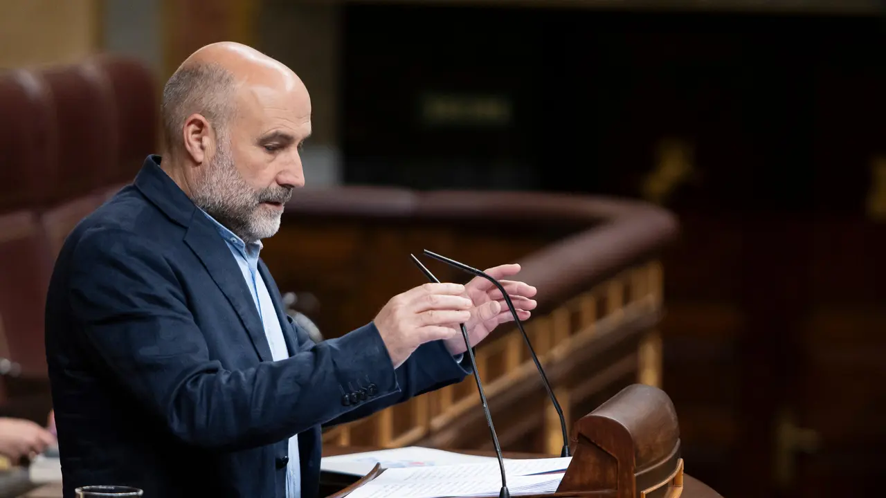 N&eacute;stor Rego