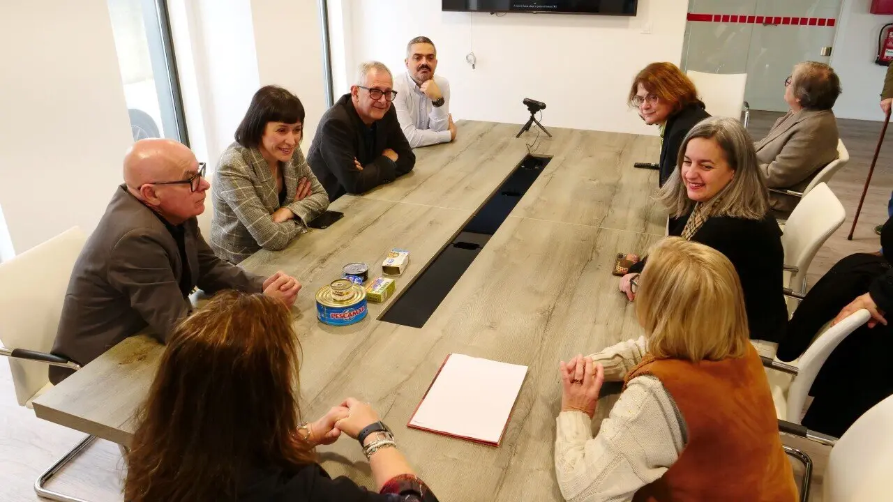 Ana Pont&oacute;n visita Herfraga Carballo