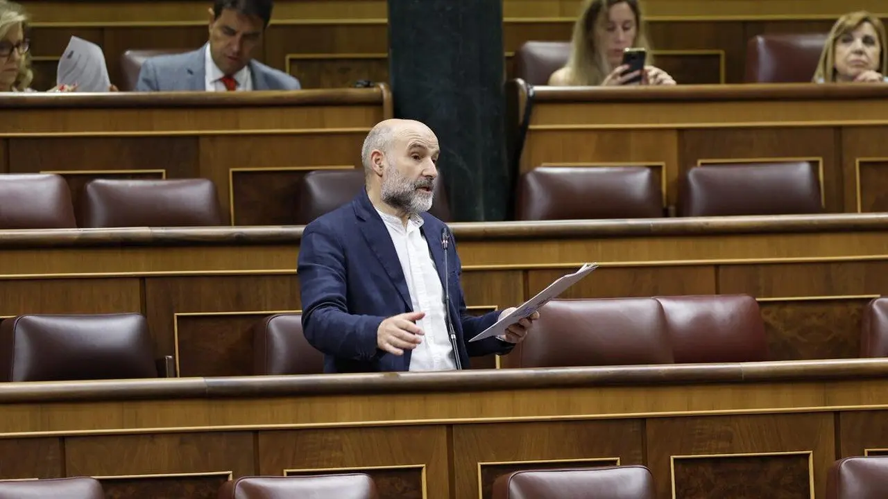 N&eacute;stor Rego