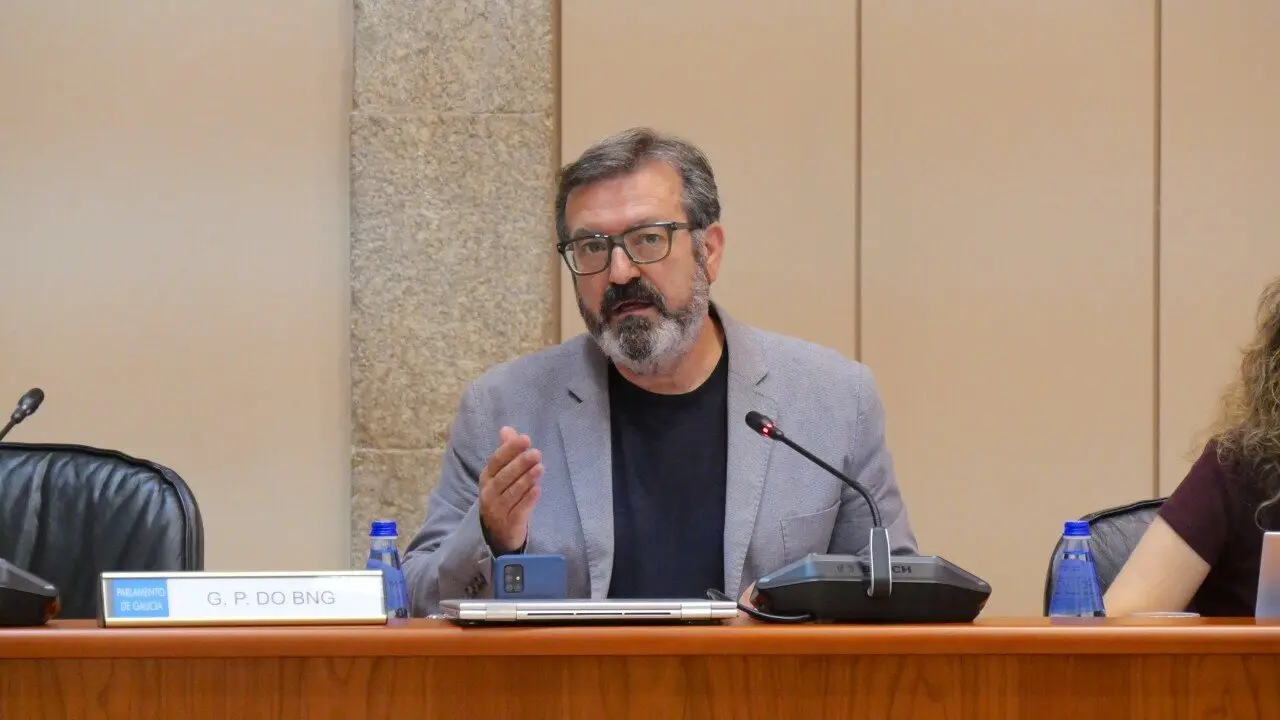 Lu&iacute;s Bar&aacute;