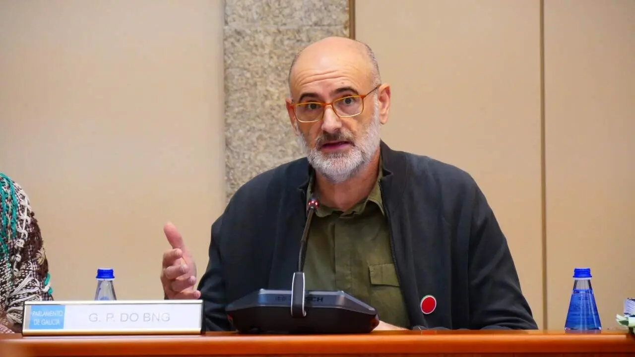 Secundino Fern&aacute;ndez