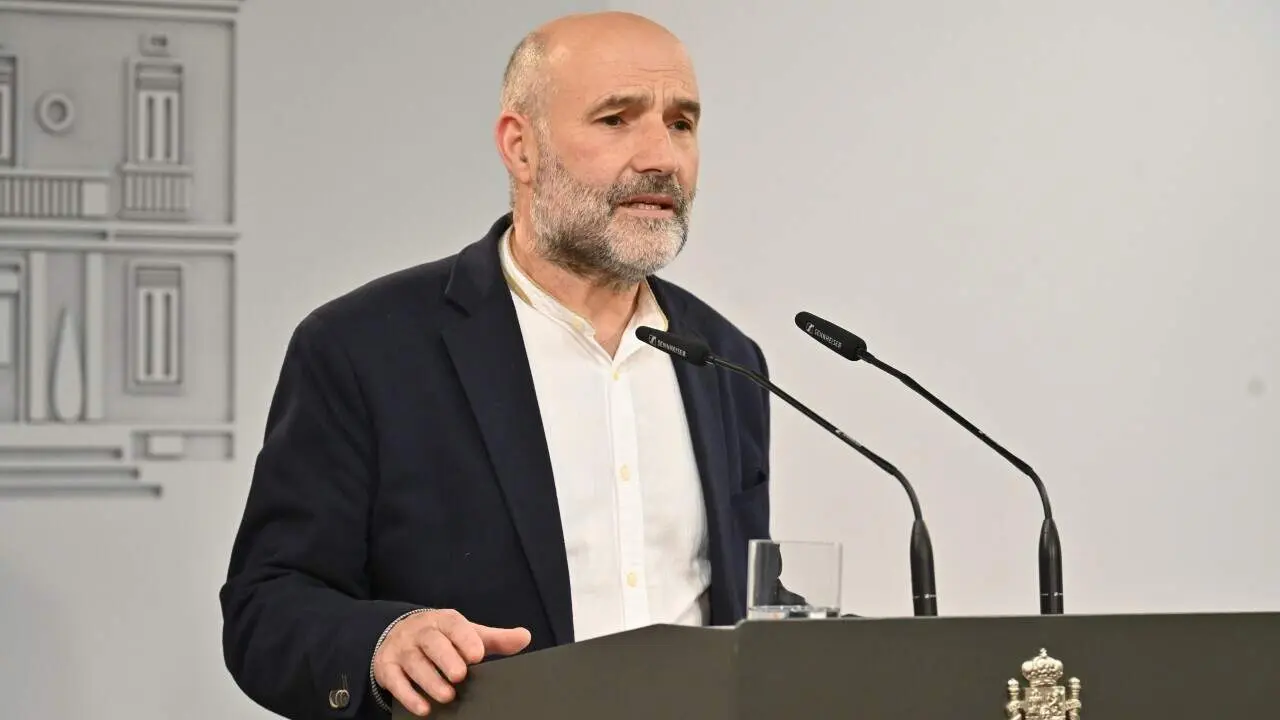 N&eacute;stor Rego