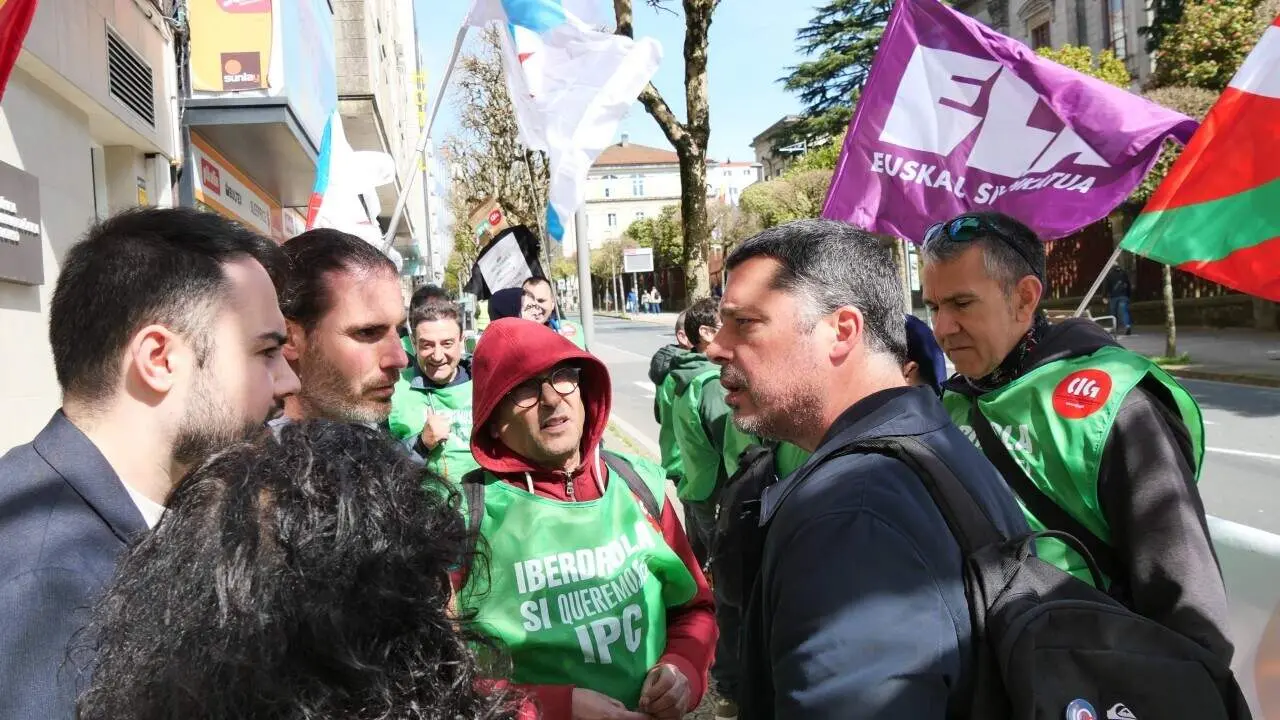 Mon Fern&aacute;ndez