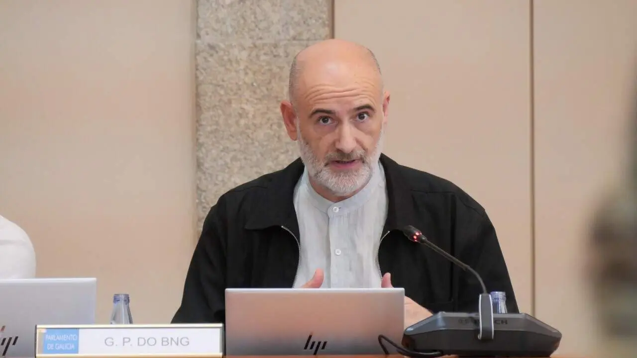 Secundino Fernández