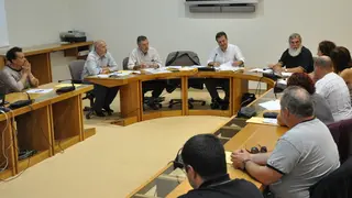 Lu&iacute;s Bar&aacute; e Mini con colectivos da memoria hist&oacute;rica