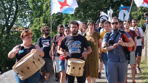 Homenaxe de Galiza Nova a Rosal&iacute;a de Castro e Castelao