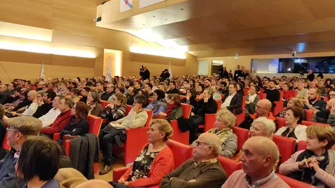 Presentaci&oacute;n da candidatura &aacute; presidencia da Xunta 37