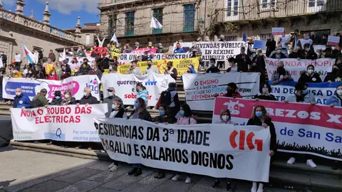 Manifestaci&oacute;n contra a suba dos prezos e o empobrecemento social
