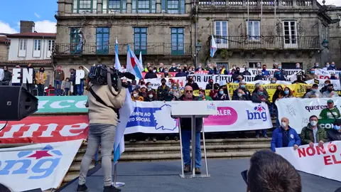 Manifestaci&oacute;n contra a suba dos prezos e o empobrecemento social