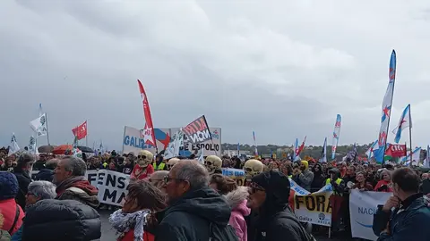 Manifestaci&oacute;n contra Altri na Pobra do Carami&ntilde;al - 8