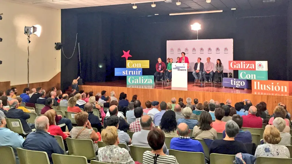Acto p&uacute;blico de Bueu