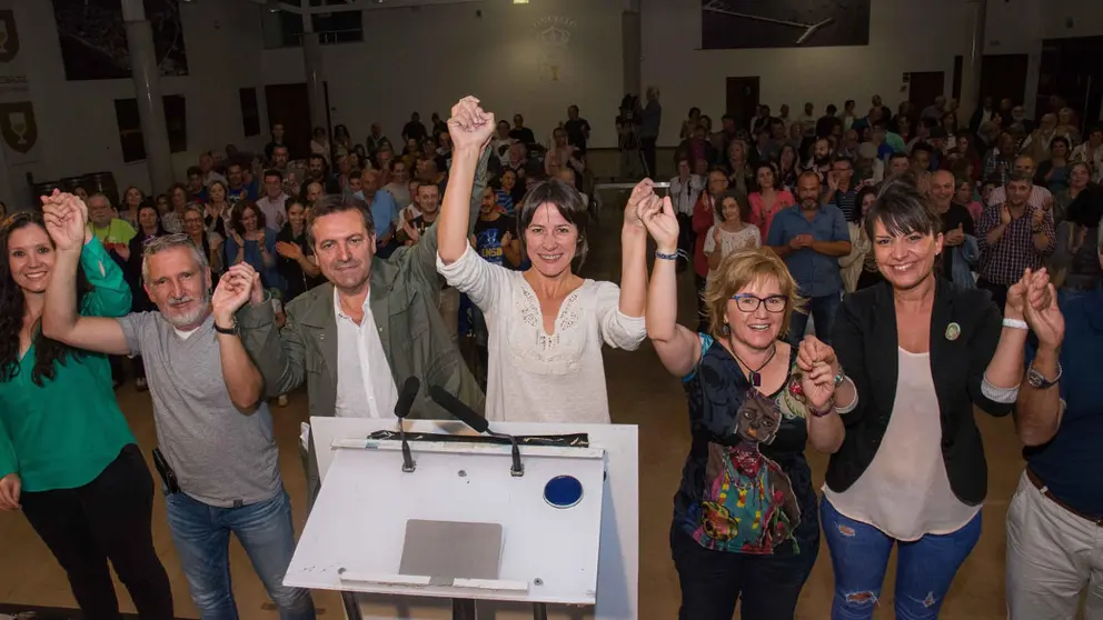 Acto p&uacute;blico de Cambados