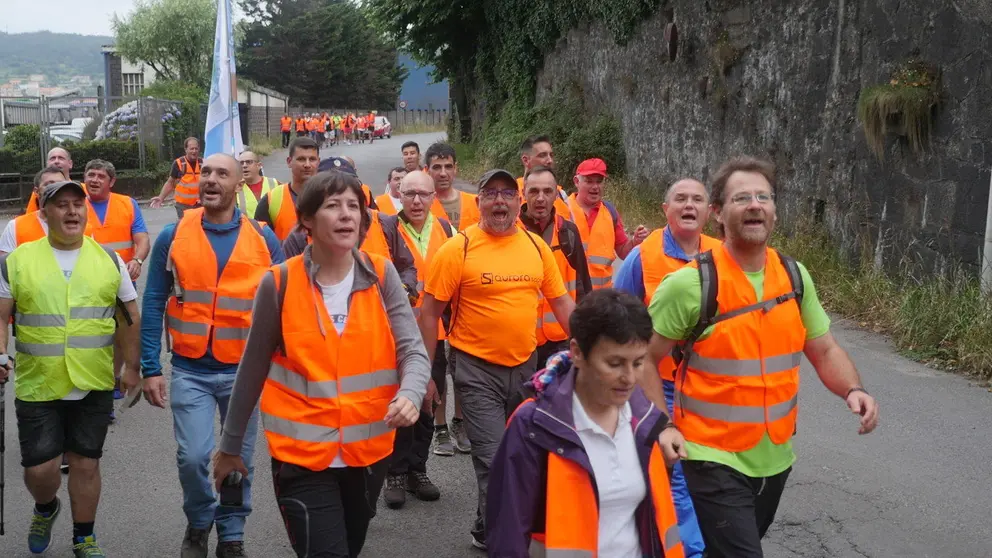 Marcha contra segraci&oacute;n das centrais do Xallas