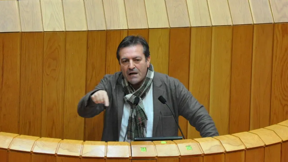 Lu&iacute;s Bar&aacute;