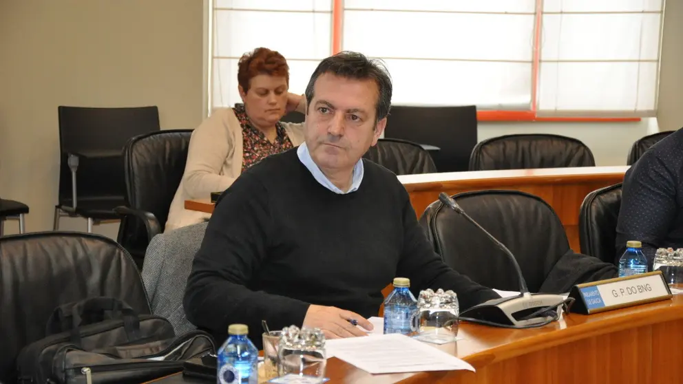 Lu&iacute;s Bar&aacute;