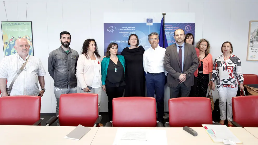 Visita comisi&oacute;n transportes
