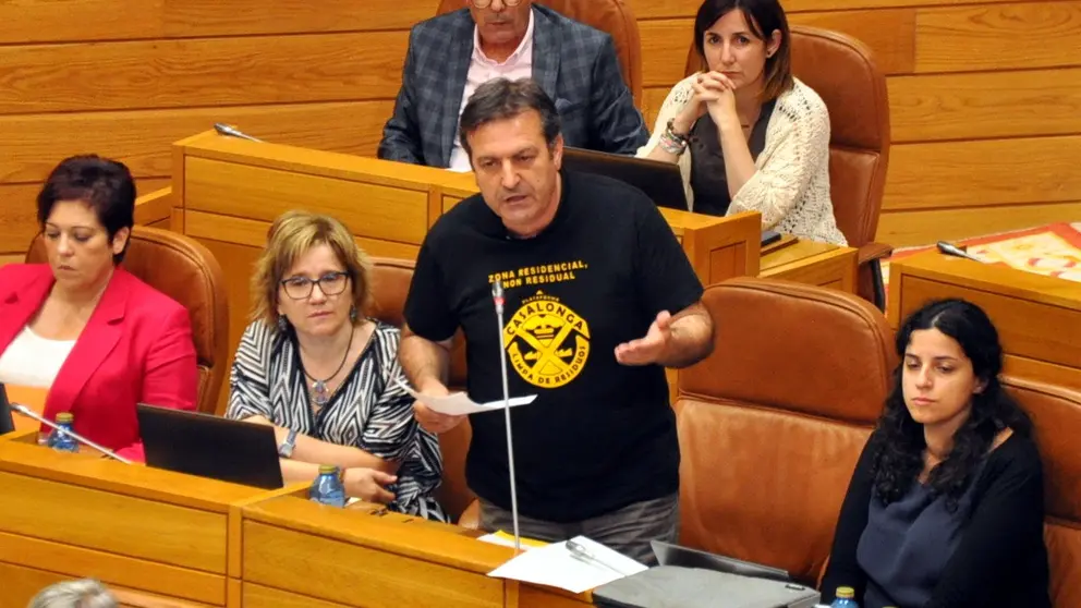 Lu&iacute;s Bar&aacute;