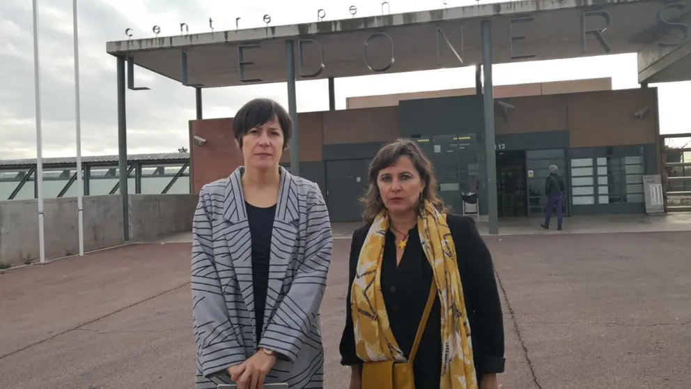 Ana Pont&oacute;n e Ana Miranda