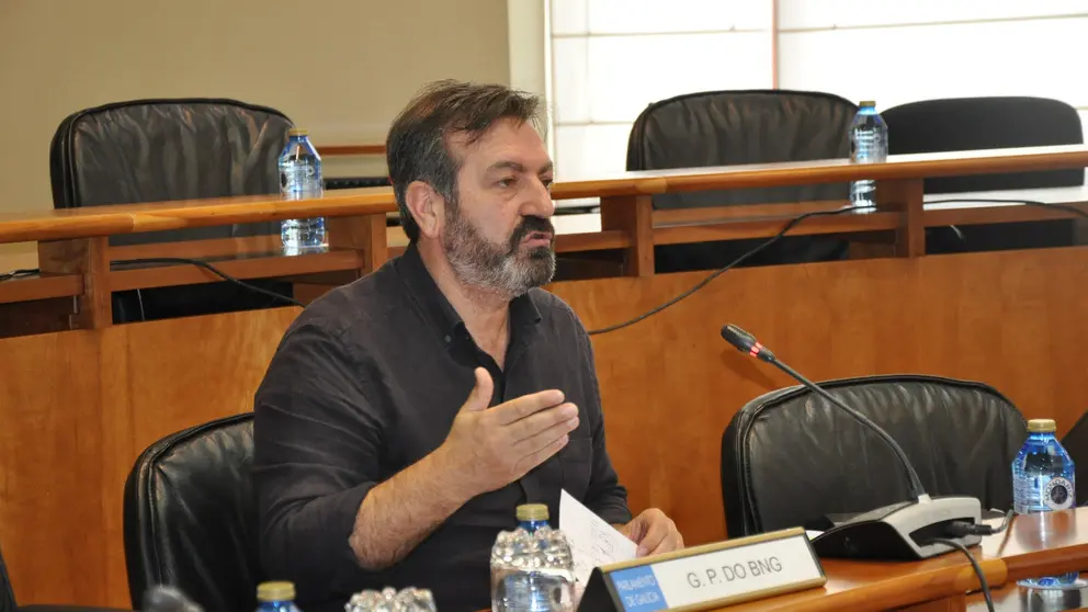 Lu&iacute;s Bar&aacute;