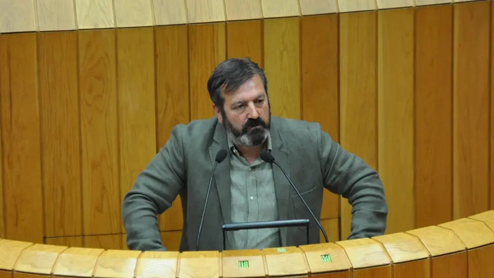 Lu&iacute;s Bar&aacute;