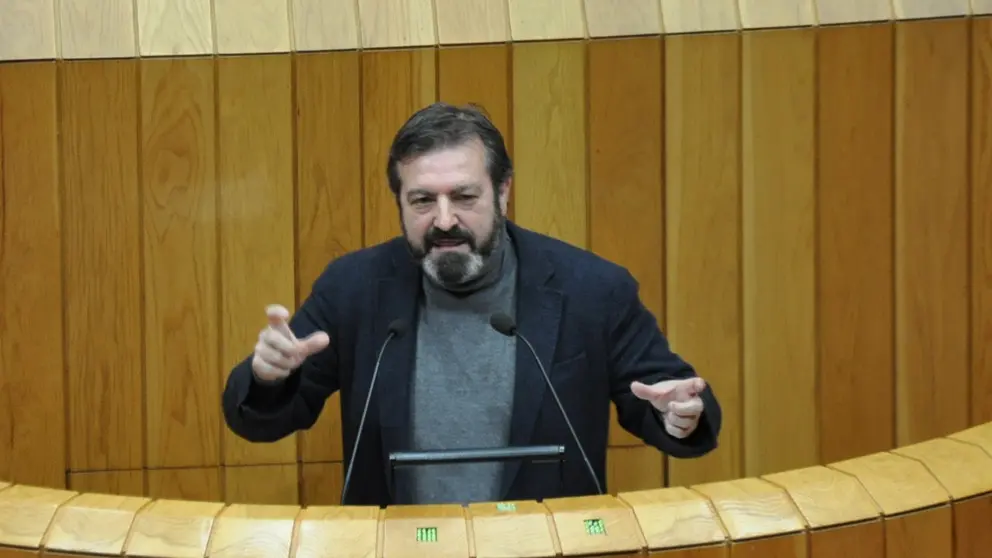 Lu&iacute;s Bar&aacute;