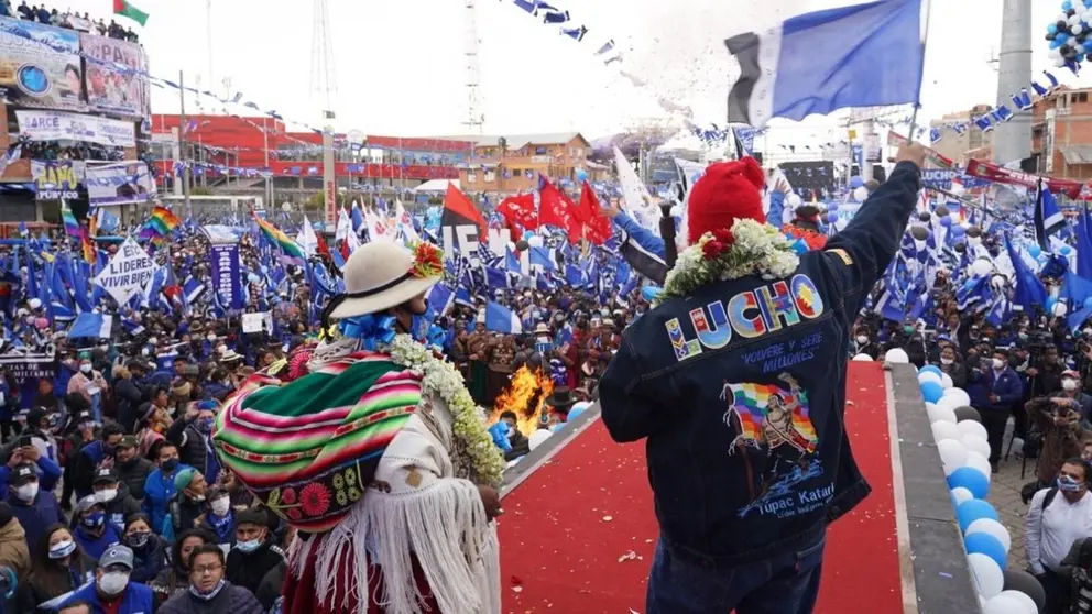 Mitin MAS (Foto: @LuchoXBolivia)