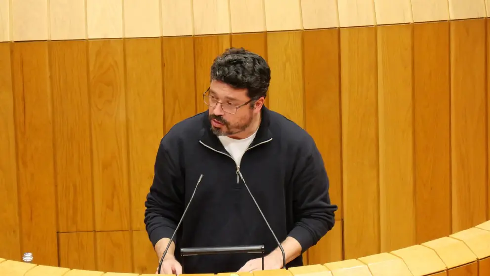 Ram&oacute;n 'Mon' Fern&aacute;ndez