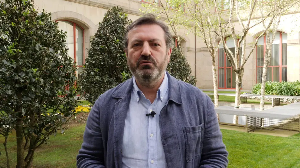 Lu&iacute;s Bar&aacute;